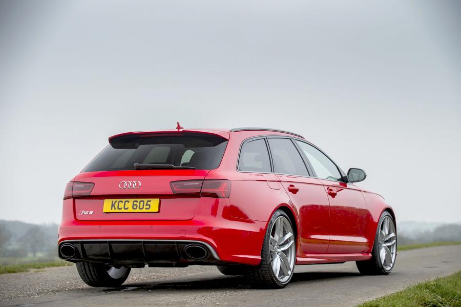  Audi RS6 Avant Performance (4G, C7) 2016 года  (UK) (фото 15 из 24)